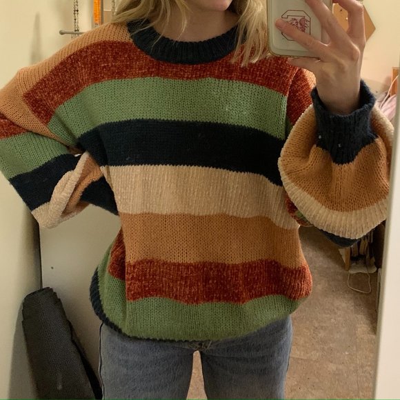 Love Riche Tops - Sweater